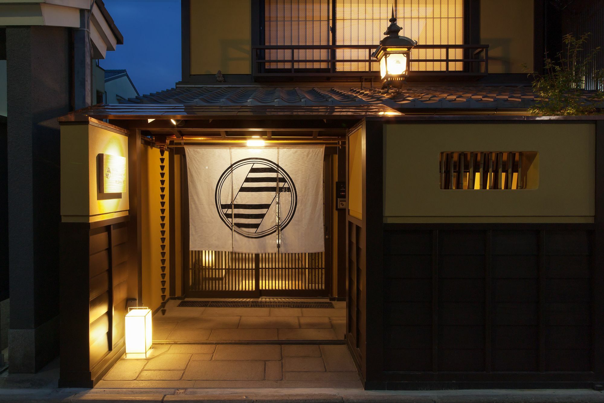 Hotel Ethnography - Gion Shinmonzen Kyoto Buitenkant foto